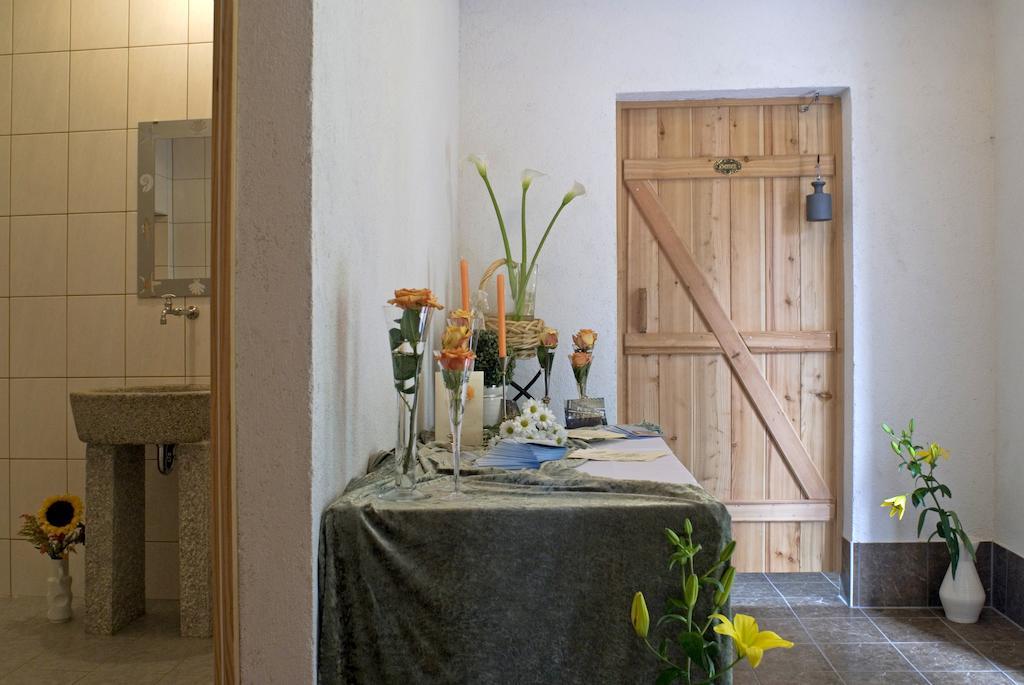 Hotel Zum Fischerwirt Baindlkirch Buitenkant foto