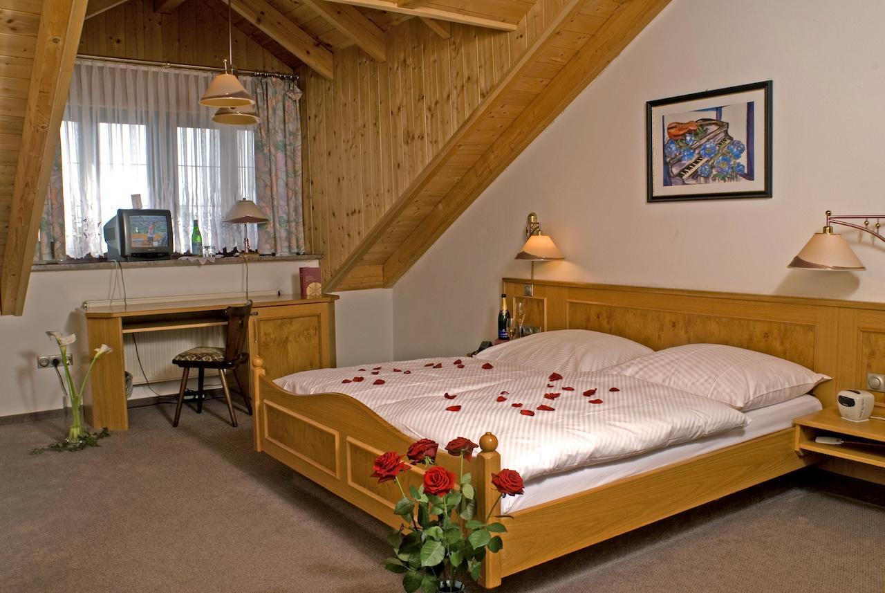 Hotel Zum Fischerwirt Baindlkirch Kamer foto